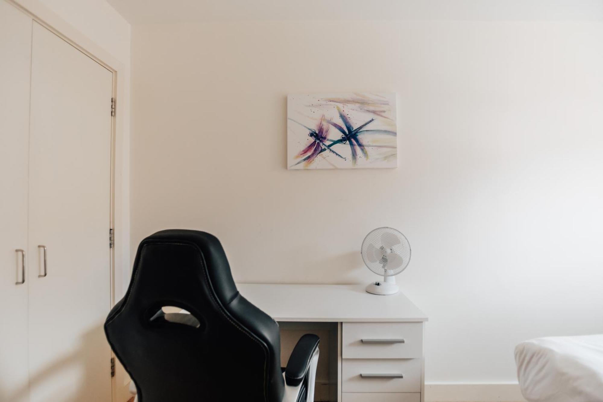 Henley Town Centre With Parking Apartment Ngoại thất bức ảnh