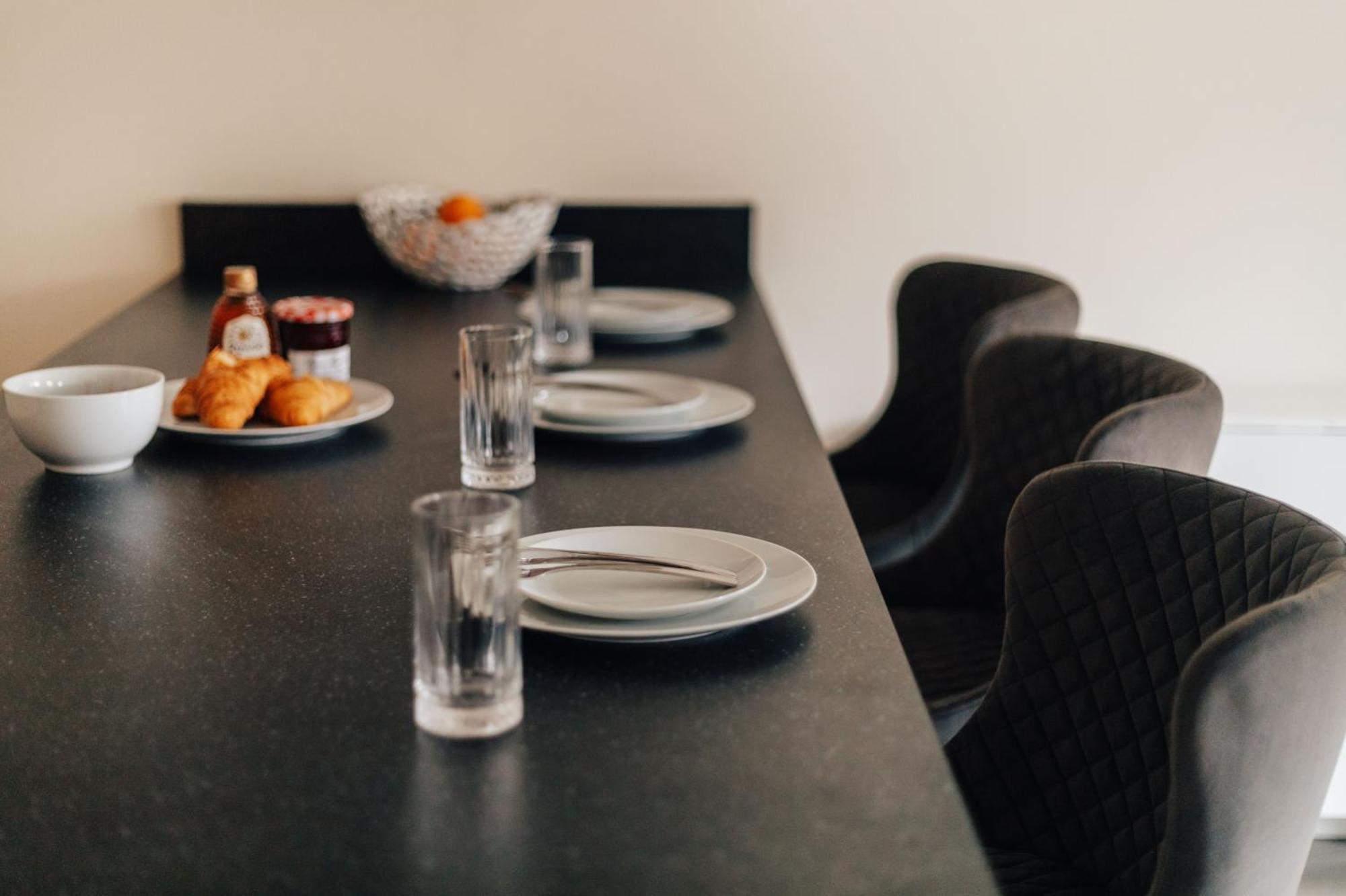 Henley Town Centre With Parking Apartment Ngoại thất bức ảnh