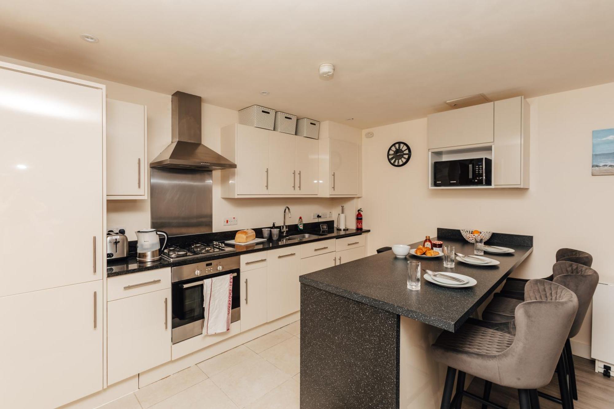 Henley Town Centre With Parking Apartment Ngoại thất bức ảnh